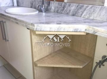 Imagem 1 · Apartamento para venda em Samambaia, Petrópolis