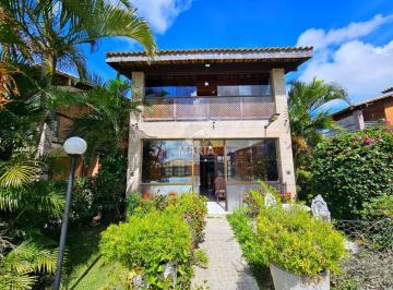 Casa de 4 quartos, · Casa de condomínio com 04 quartos à venda em Gravatá/PE!