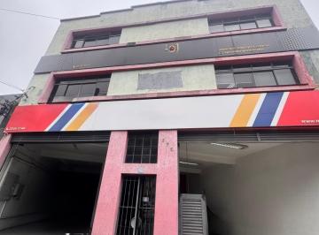 Comercial · 700m² · 4 Vagas · Loja na Avenida Cruzeiro do Sul, 275 - Térreo • 700 m²