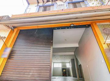Comercial · 240m² · Loja na Avenida Nossa Senhora do Loreto, 541 • 240 m²