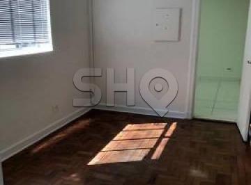 Comercial · 192m² · 7 Quartos · 2 Vagas · Casa comercial na Rua Mairinque, 75 • 192 m²