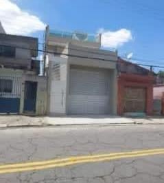 Comercial · 138m² · Loja na Avenida Cônego José Salomon, 340 - Loja 1 • 138 m²