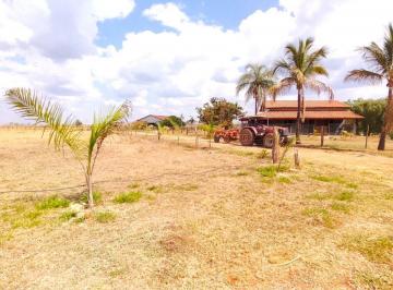Rural de 4 quartos, Sobradinho · Vendo Belíssimo Haras Formado no Lago Oeste - Beirando o asfalto! 10 Hectares totalmente Plano!