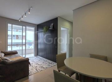 01 · Apartamento de 70 m² com 2 quartos sendo 1 suíte em Barreiros