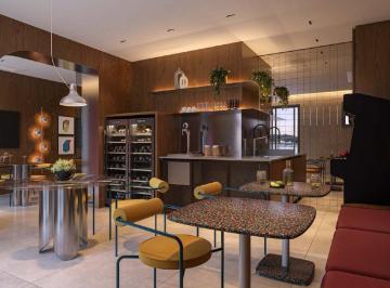 Pub Basquiat com bar e mesas, no 7º pavimento (imagem ilustrativa) · MoMA Residence: 1 dormitório com 44 m² e sacada na Fazenda, Itajaí