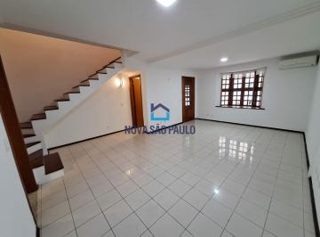 Casa · 140m² · 3 Quartos · 2 Vagas · Casa de Vila para Venda em Planalto Paulista. 3 quartos, 4 banheiros, 2 vagas.
