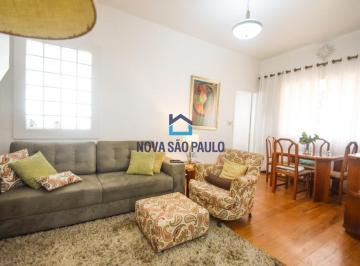 Casa · 100m² · 2 Quartos · 2 Vagas · Casa térrea, cômodos grandes, edícula, quintal, 2 vagas cobertas! 5 min (400m) a