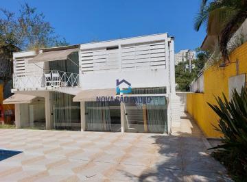 Casa · 300m² · 11 Quartos · 2 Vagas · Casa assobradada à venda no Morumbi com 300m².