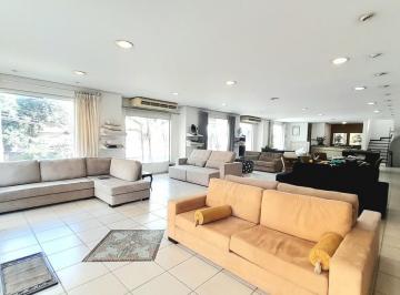 Comercial · 480m² · 8 Vagas · Prédio Comercial de Esquina à Venda ? 3 Pavimentos, Vão Livre e Entrada para Veículos
