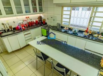 Casa · 90m² · 3 Quartos · 2 Vagas · Sobrado 3 dormitórios, suite, 2 vagas, Saúde , proximo ao metro.