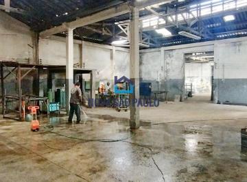 Comercial · 1614m² · Galpão / Depósito / Armazém à venda, com 1.614 m², no Cambuci.