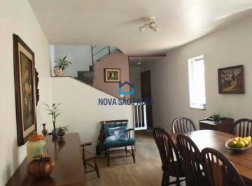 Casa · 194m² · 3 Quartos · 2 Vagas · Sobrado a venda próximo ao metrô Saúde . 3 dormitórios (1 suíte) . 4 banheiros . 2 vagas