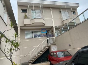 Casa · 145m² · 3 Quartos · 4 Vagas · Casa 3 quartos e 4 vagas na Saúde.