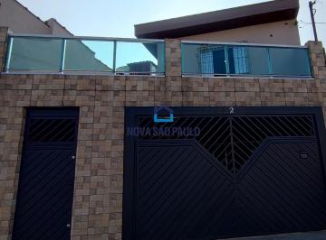 Casa · 144m² · 2 Quartos · 2 Vagas · Sobrado reformado à venda com 2 dormitórios e 2 vagas no bairro Americanópolis