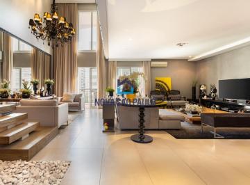Apartamento · 163m² · 2 Quartos · 2 Vagas · Duplex em Moema com 2 quartos e 2 vagas.