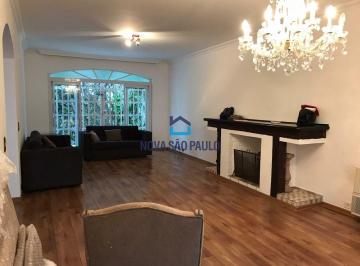 Casa · 365m² · 4 Quartos · 3 Vagas · Sobrado a venda no Brooklin, com 4 quartos sendo 1 suíte