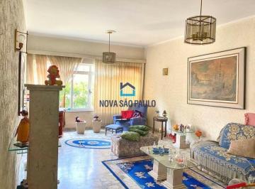Casa · 360m² · 3 Quartos · 2 Vagas · Sobrado a venda no bairro da Aclimação com 3 dormitórios.