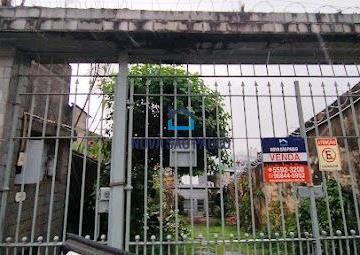 Casa · 138m² · 3 Quartos · 5 Vagas · Sobrado 3 dormitórios 2 banheiros 6 vagas de garagem - em breve próximo metrô li