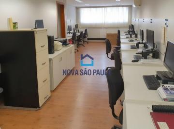 Casa · 236m² · 5 Quartos · 2 Vagas · Sobrado Comercial 200m², 5 salas, 2 vagas - Jabaquara