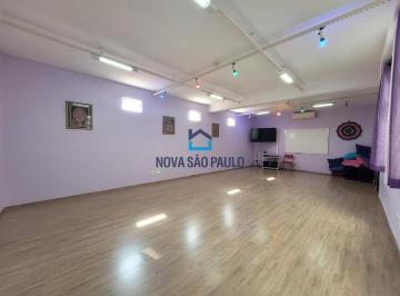 Comercial · 450m² · 4 Vagas · Prédio comercial a 700 metros (10 min) metrô São Judas.