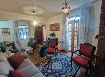 Casa · 200m² · 3 Quartos · 1 Vaga · Casa de 200m², cômodos grandes, Quintal ,Edícula, Churrasqueira, 1 vaga! Prox Cantareira Norte Shop