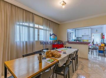 Casa · 200m² · 3 Quartos · 2 Vagas · Sobrado residencial à venda no Jardim da Saúde, São Paulo