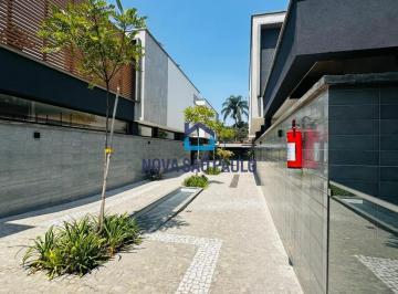 Terreno · 450m² · 4 Quartos · 4 Vagas · Casa de Condomínio com 4 Quartos, suítes e 6 banheiros à Venda, 450 m²