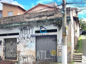 Terreno · 250m² · Terreno com 3 casas e 1 Salão pra reforma geral! Próximo ao Hospital Saboya, Met