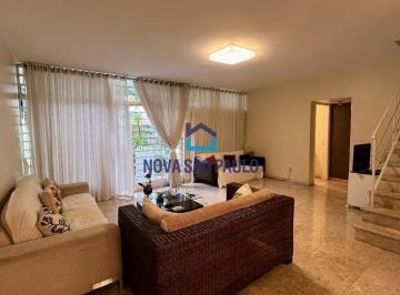 Casa · 200m² · 3 Quartos · 5 Vagas · Casa no Paraíso/Aclimação com 3 Quartos 2 Suítes 5 Vagas e Edícula
