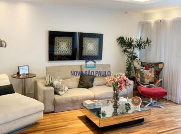 Casa · 307m² · 4 Quartos · 2 Vagas · Casa de 307m², 4 Dormitórios, 4 Suítes, Ipiranga