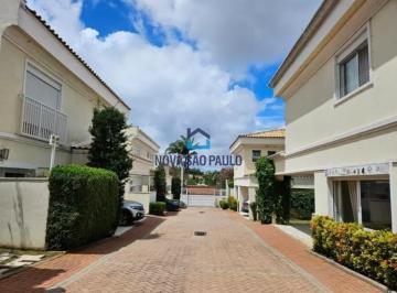 Casa · 210m² · 4 Quartos · 3 Vagas · Casa em Condomínio com 3 quartos.