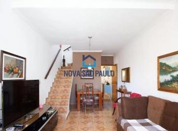 Casa · 174m² · 4 Quartos · 2 Vagas · Casa à venda na Vila Campestre, 4 quartos, suíte, 2 vagas.