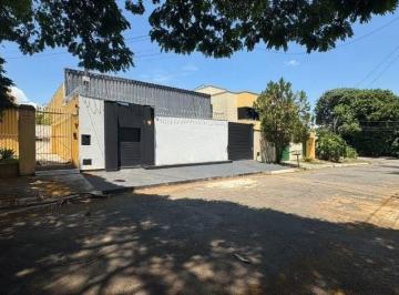 Comercial · 532m² · 8 Vagas · Galpão Comercial para Aluguel/ Locação no Setor Jaó em Goiânia-Go.