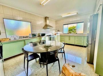 Casa · 445m² · 5 Quartos · 5 Vagas · Casa para venda em Parque dos Príncipes de 445.00m² com 5 Quartos, 3 Suites e 5 Garagens