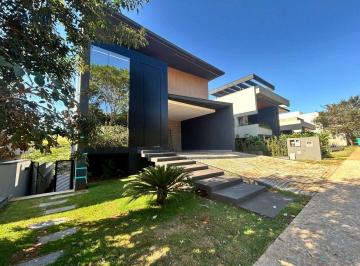 Casa · 350m² · 3 Quartos · 3 Vagas · Casa de Condomínio para venda em Residencial E Empresarial Alphaville de 350.00m² com 3 Quartos, 3 S
