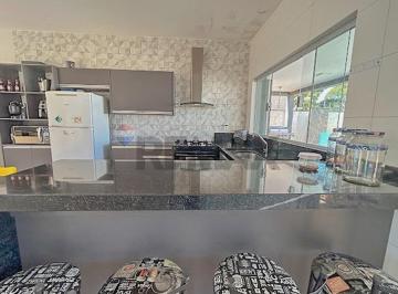 Casa · 194m² · 3 Quartos · 4 Vagas · Casa para venda em Jardim Murayama de 194.00m² com 3 Quartos, 3 Suites e 4 Garagens