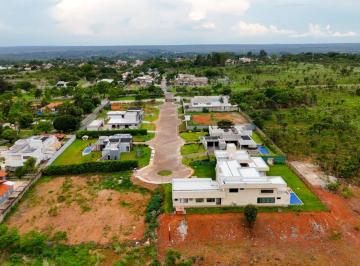 Terreno , Brasília · Lote com área verde de aproximadamente 5000 m² de área verde.
