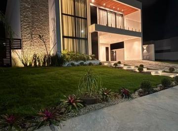 Casa de 4 quartos, Rio das Ostras · VENDO CASA ESPETACULAR COM 4 QUARTOS NO ALPHAVILLE EM RIO DAS OSTRAS