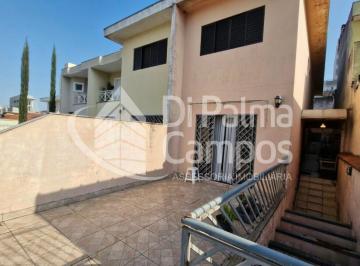 Casa · 139m² · 4 Quartos · 2 Vagas · Sobrado residencial e comercial à venda com 182 m² próximo ao Metrô Alto do Ipiranga.
