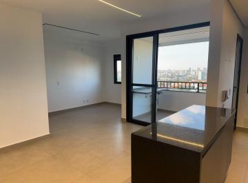 sala de estar · APARTAMENTO 70M² - 2 QUARTOS (1 SUÍTE) + VARANDA GOURMET - ANDAR ALTO - VISTA PANORÂMICA CENTRO - 2