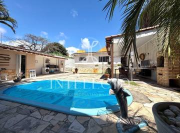 Casa · 188m² · 3 Quartos · 3 Vagas · Vendo casa ampla Barro Vermelho