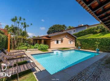 Casa · 289m² · 3 Quartos · 3 Vagas · Casa no condomínio Condomínio Parque das Laranjeiras para venda com 3 quartos, sendo 1 suíte, 289m²
