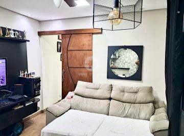 Apartamento · 52m² · 1 Quarto · 1 Vaga · Apartamento Reformado, 1 Dormitório e Garagem a Meia Quadra da Praia no Embaré – Santos/SP