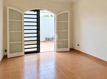 Apartamento · 70m² · 1 Quarto · Apartamento Térreo 70 m², 1 Dormitório e Vaga para Carro e Moto no Gonzaga – Santos/SP