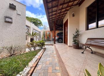 Casa · 226m² · 4 Quartos · 2 Vagas · Casa com 3 Quartos à venda, 360m² - Itapoã