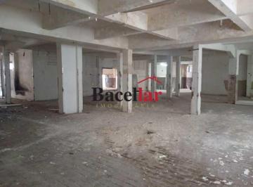 Comercial · 3000m² · Galpão :  / Comercial / Centro