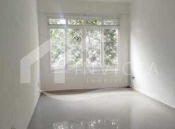 Apartamento · 24m² · 1 Quarto · EXCELENTE OPORTUNIDADE DE KITNET/CONJUGADO