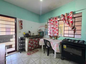 Casa · 127m² · 3 Quartos · 4 Vagas · Casa para venda em Jardim Santa Madalena de 127.00m² com 3 Quartos e 4 Garagens
