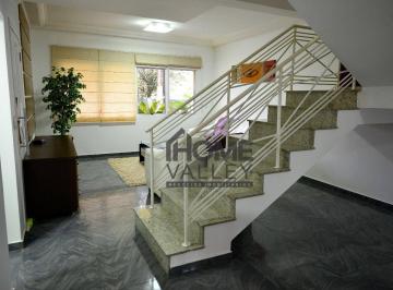 Casa · 246m² · 3 Quartos · 4 Vagas · Casa de Condomínio para venda em Condomínio São Joaquim de 246.00m² com 3 Quartos e 4 Garagens