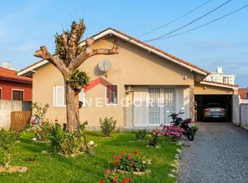Casa · 504m² · 4 Quartos · 1 Vaga · Casa em Centro de Imbituba - Centro - Imbituba/SC